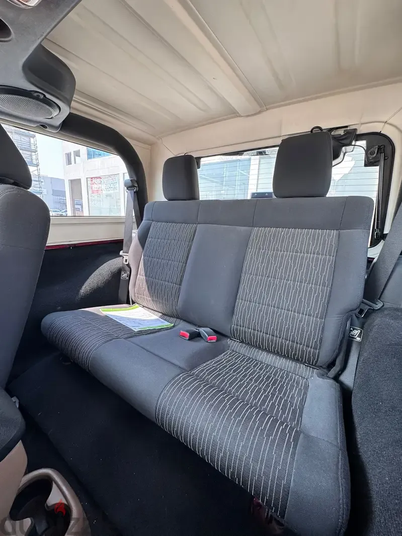 جيب رانجلر 2011